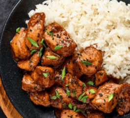 Frango com Legumes Fermentados: Receita Asiática com Toque Brasileiro